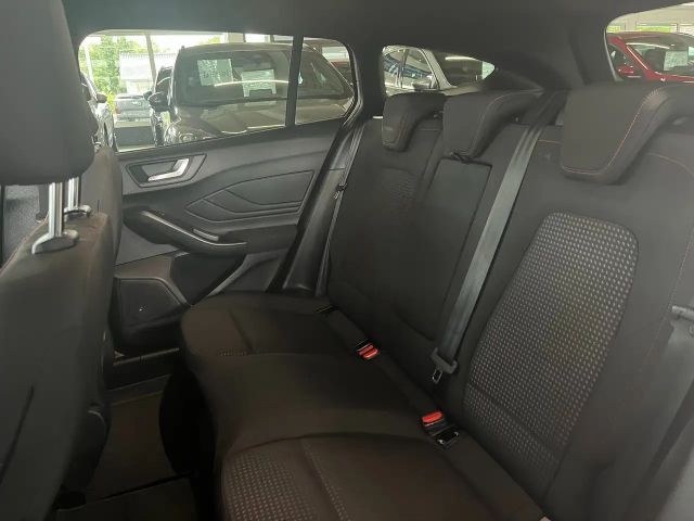 Ford Focus ST Line Wagon