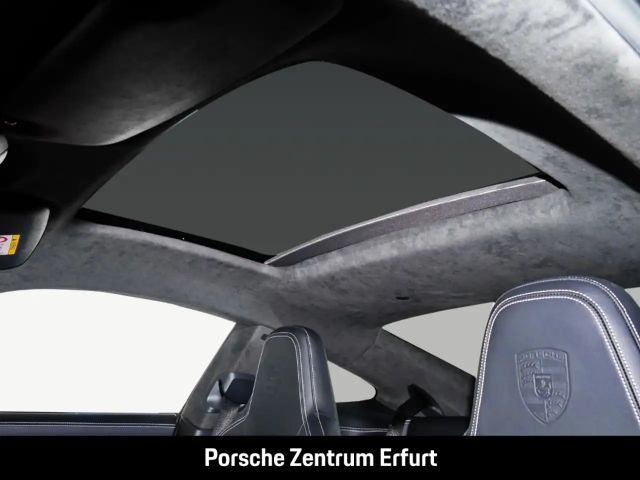 Porsche 911 4 Carrera Coupé GTS