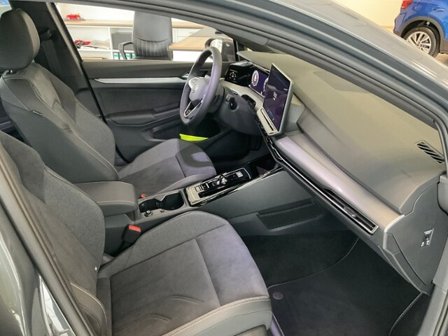 Volkswagen Golf 1,5 l eTSI EDITION 50