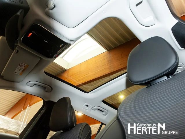 Mercedes-Benz C 200 AVANTGARDE Estate