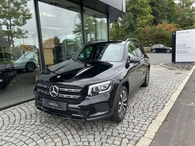 Mercedes-Benz GLB 200 4MATIC
