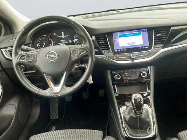 Opel Astra Elegance Sports Tourer