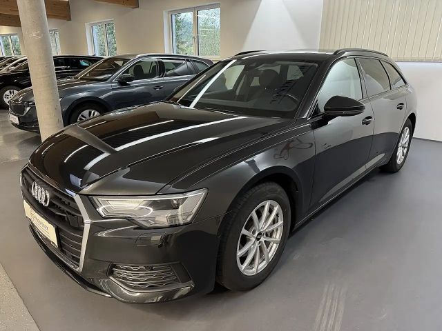 Audi A6 40 TDI Avant S-Tronic