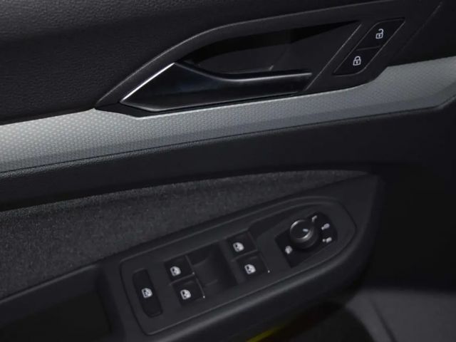 Volkswagen Golf Move