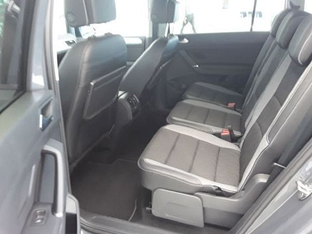 Volkswagen Touran 1.5 TSI DSG