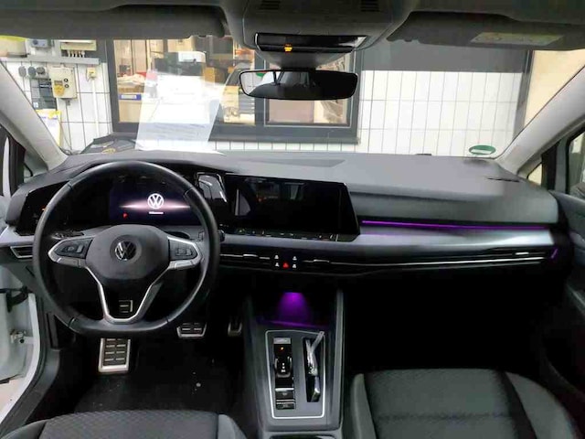 Volkswagen Golf 1.5 eTSI DSG Golf VIII