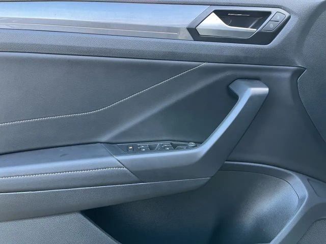 Volkswagen T-Roc 1.5 TSI DSG Style