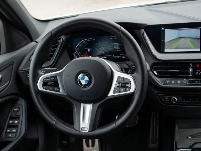 BMW 118 118i M-Sport Sedan