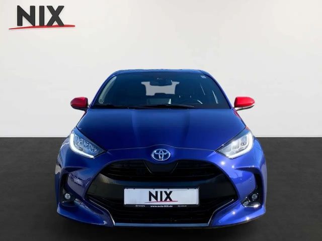 Toyota Yaris Hatchback Hybride VVT-i