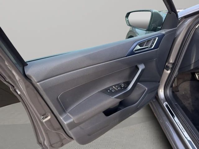 Volkswagen Polo 1.0 TSI DSG