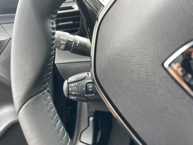 Peugeot 208 Allure Pack