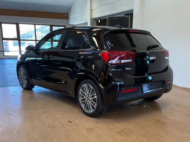Kia Rio Platinum Edition