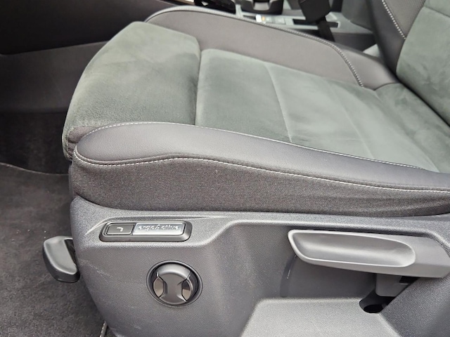 Volkswagen T-Roc 1.5 TSI DSG R-Line