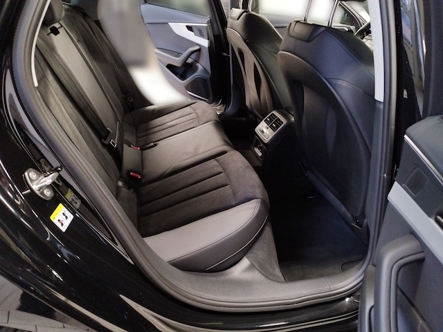 Audi A4 40 TDI Avant Quattro S-Line S-Tronic