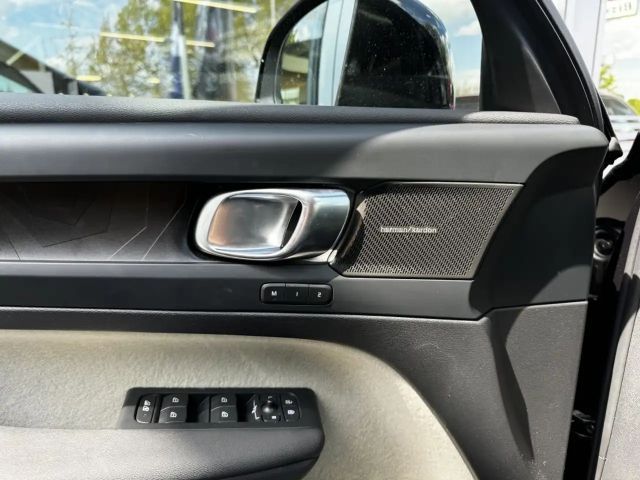 Volvo XC40 Dark Recharge T5 Ultimate