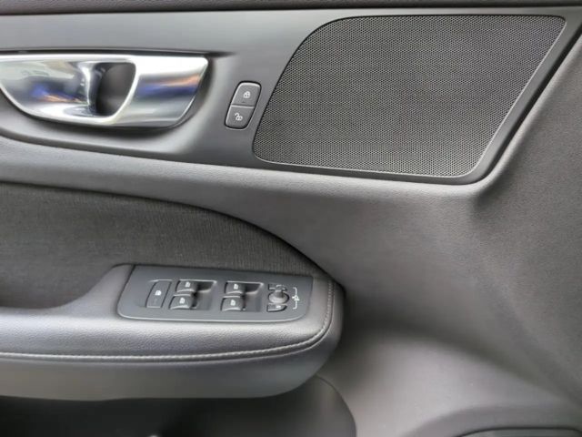 Volvo V60 Cross Country AWD