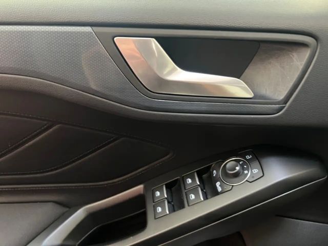 Ford Focus Active Wagon