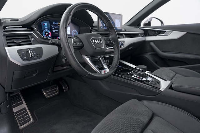 Audi A4 40 TFSI S-Tronic Sedan