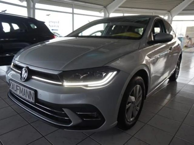 Volkswagen Polo DSG Style