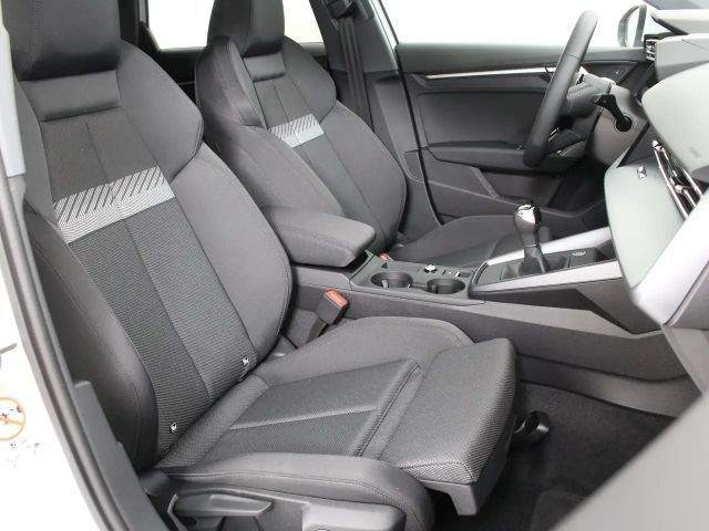 Audi A3 30 TDI Sedan