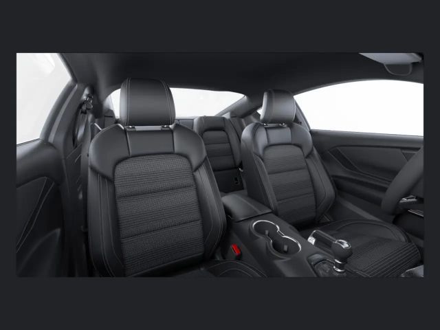 Ford Mustang Fastback GT 5.0 V8