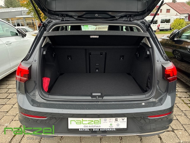 Volkswagen Golf 1.5 eTSI DSG