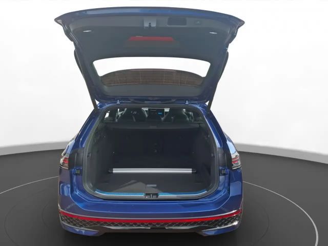 Volkswagen Passat DSG R-Line