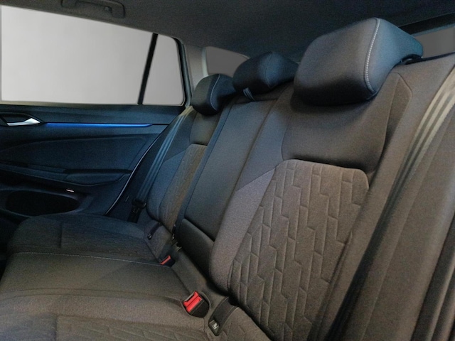 Volkswagen Golf 1.5 eTSI DSG Golf VIII Variant