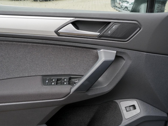 Volkswagen Tiguan Tiguan MOVE 2.0TDI DSG LED Nav PDC ACC Stdhz AHK