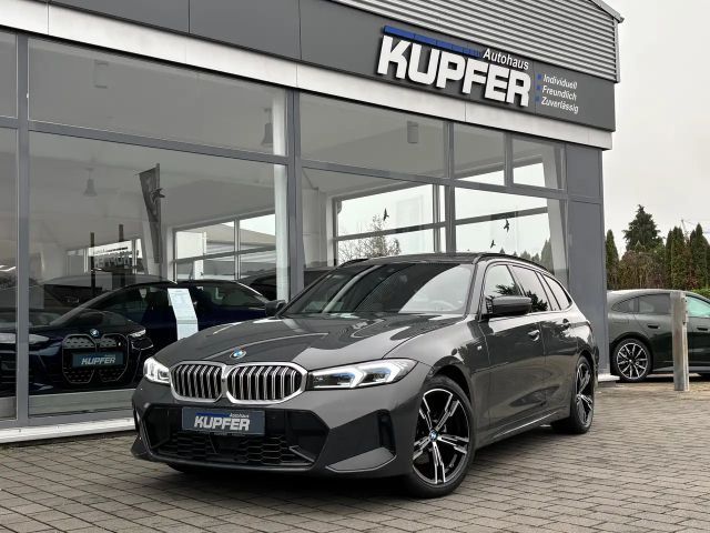 BMW 320 320i M-Sport Touring