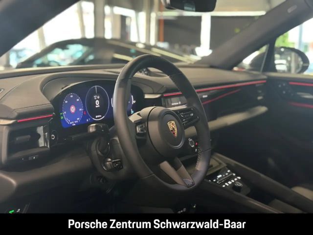 Porsche Macan 4