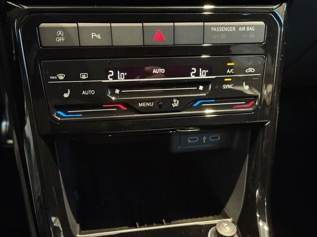 Volkswagen T-Cross 1.0 TSI DSG R-Line