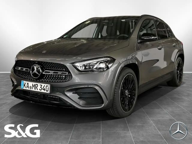 Mercedes-Benz GLA 200 AMG Line