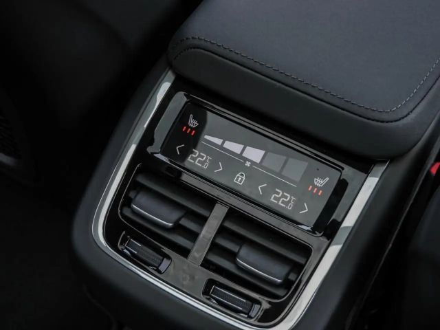 Volvo XC60 AWD Dark Ultra