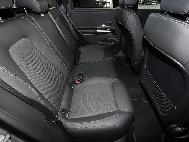 Mercedes-Benz B 200 Progressive