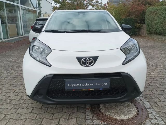 Toyota Aygo X Play X-play