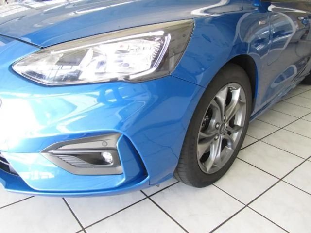 Ford Focus EcoBoost ST Line Wagon