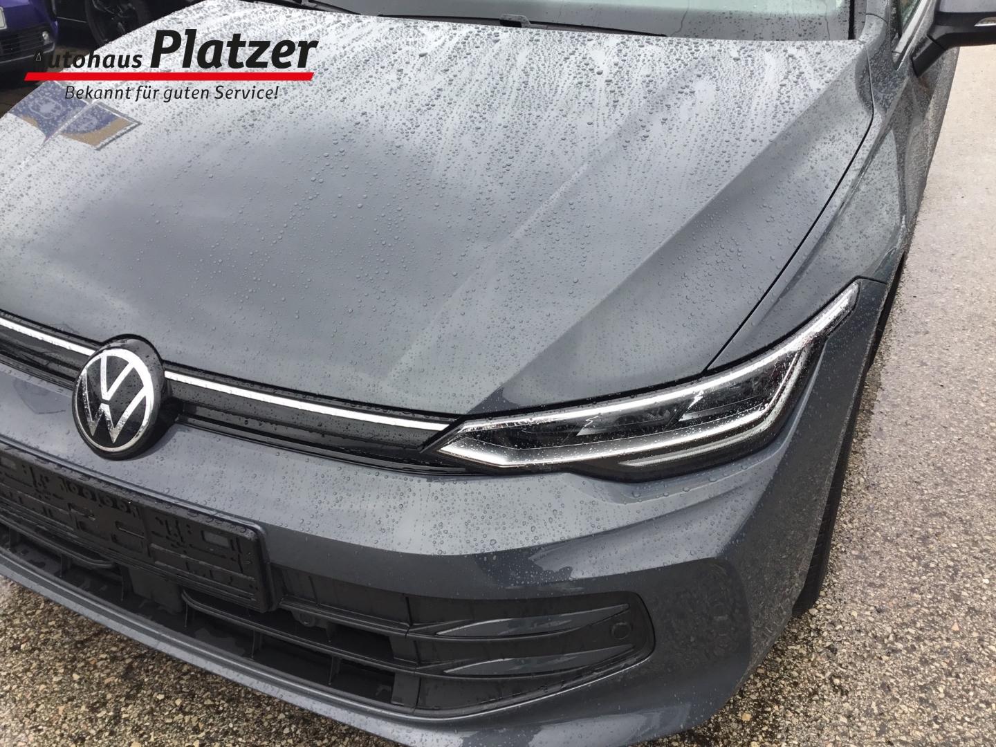 Volkswagen Golf 1.5 eTSI DSG Golf VIII Life Variant