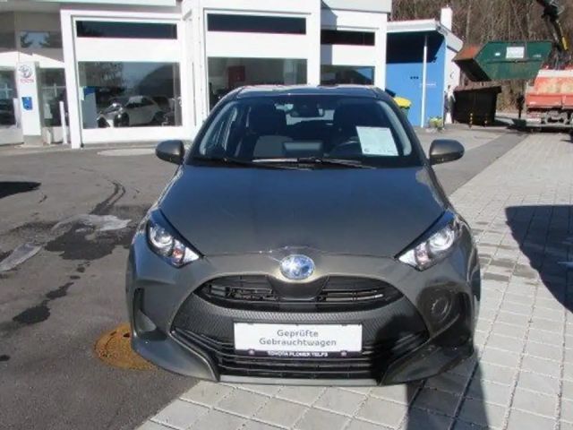 Toyota Yaris Active Hybride