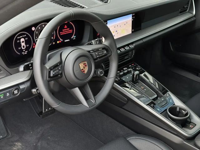 Porsche 992 Carrera Coupé