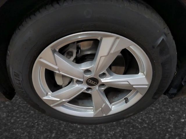 Audi A6 40 TDI Avant S-Tronic