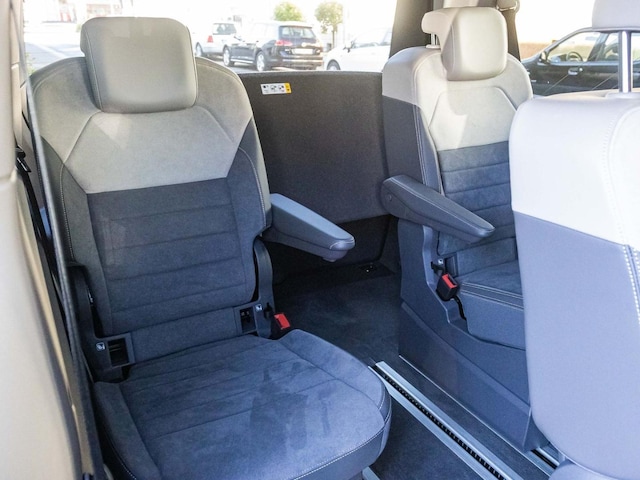 Volkswagen Multivan 2.0 TDI DSG