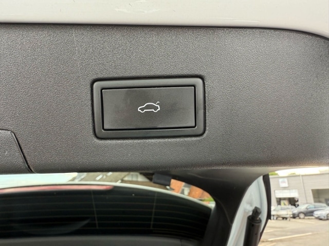 Volkswagen ID.4 Matrix-LED,Head-up,Area View,el.HKK,Navi,