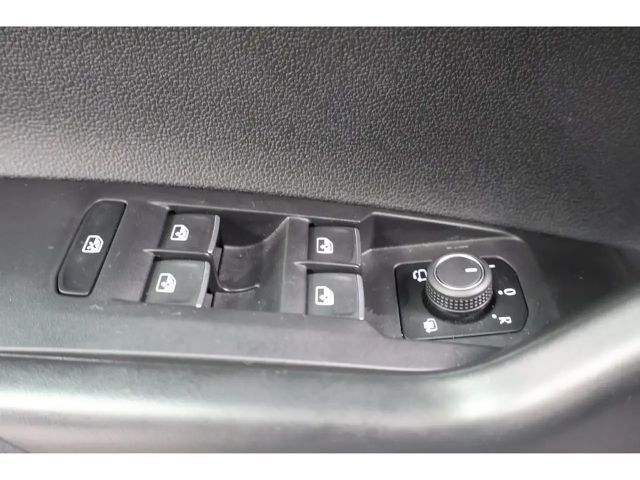 Volkswagen Taigo 1.0 TSI DSG