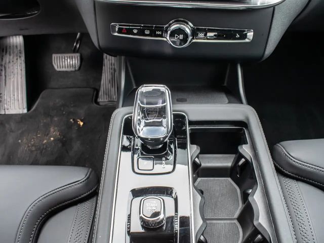 Volvo XC90 AWD Dark Plus T8