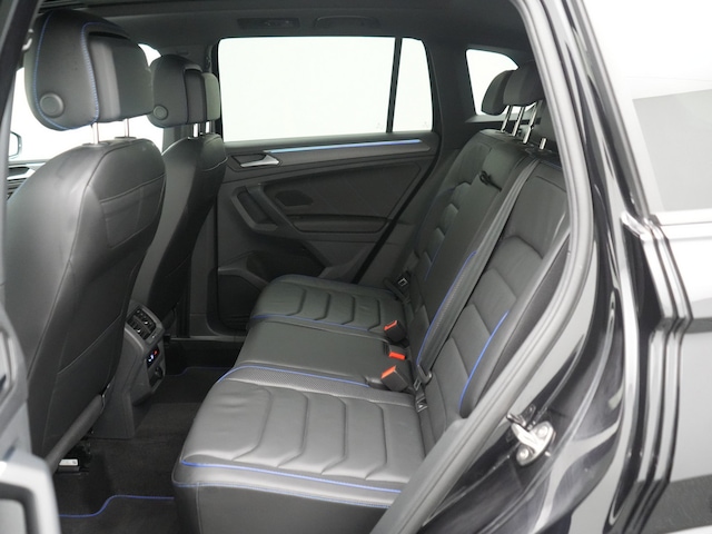 Volkswagen Tiguan Tiguan R  PANO MATRIX AHK ACC LEDER NAVI VIRT