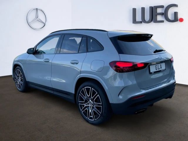 Mercedes-Benz GLA 200 AMG Line