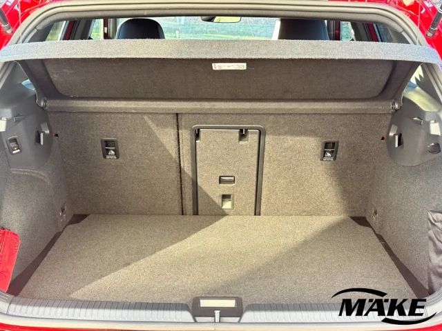 Volkswagen Golf 2.0 TDI DSG IQ.Drive R-Line