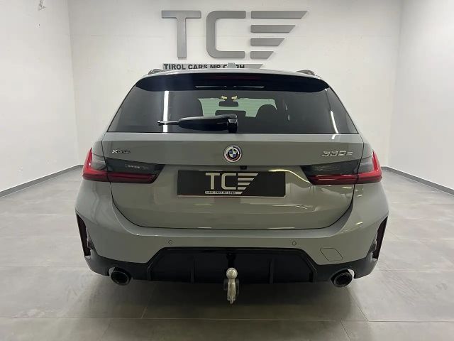 BMW 330 330e Touring xDrive