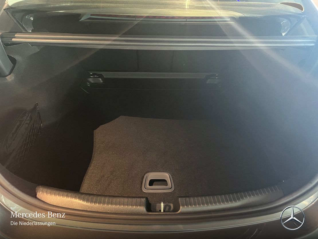 Mercedes-Benz C 220 AVANTGARDE C 220 d Sedan